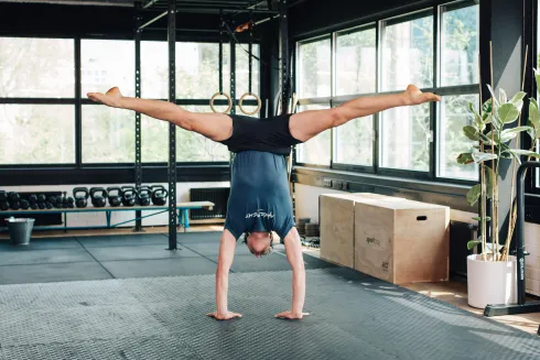 Intermediate - Handstand and Mobility 