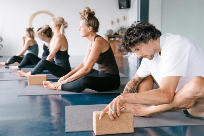 Yoga voor rug, nek en schouders @NDSM